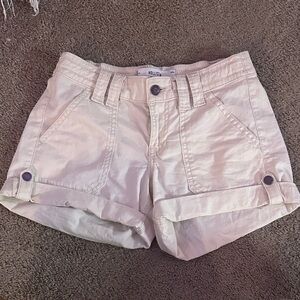 Hollister Women's Tan Cargo Shorts